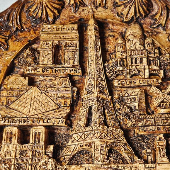 Rare Mid Century Round Chalkware Paris Souvenir Plate 6.25" Parisian Scene 3D - Picture 5 of 15